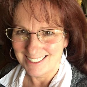 Meet your Posher, Deanna